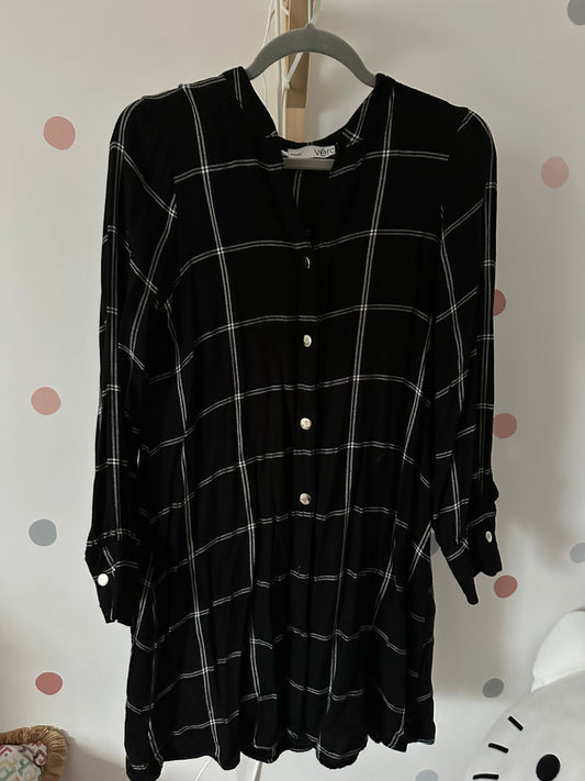 Chemise longue médium - Boutique friperie le placard de Jeanne et cie