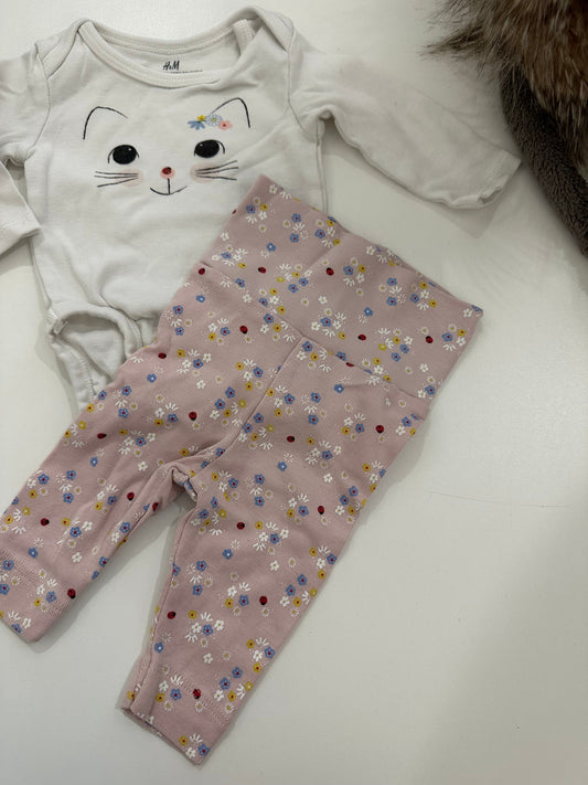 ensemble 0-1m - Boutique friperie le placard de Jeanne et cie