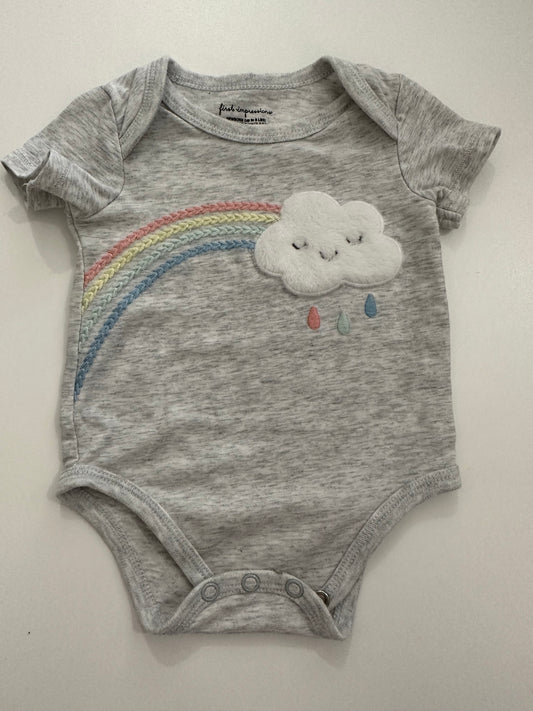 Cache-couche nouveau-né