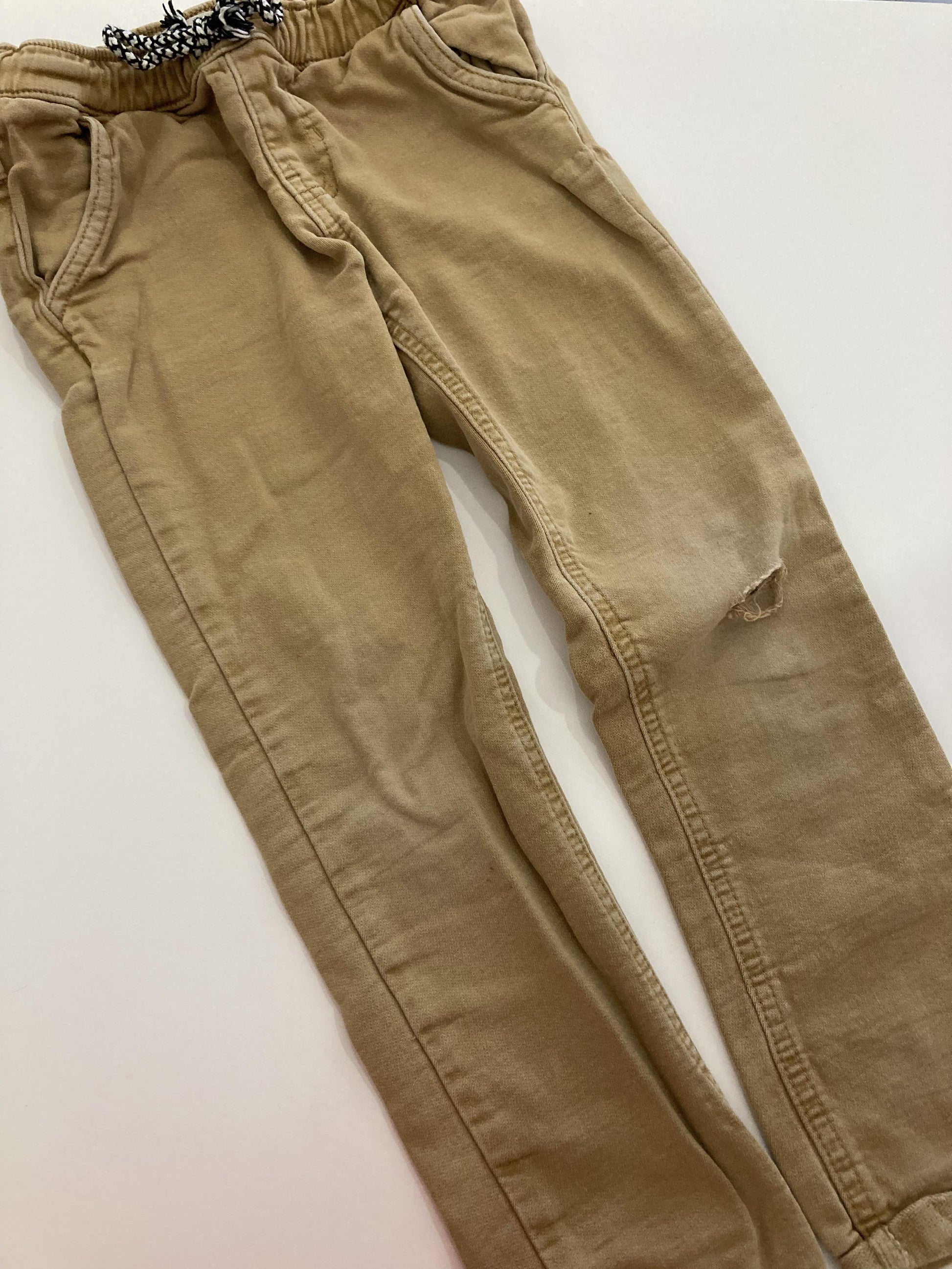 Pantalon 6ans - Boutique friperie le placard de Jeanne et cie