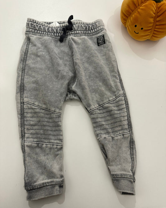 Pantalon 9-12m - Boutique friperie le placard de Jeanne et cie