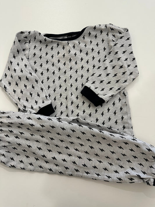 Pyjama 2t - Boutique friperie le placard de Jeanne et cie