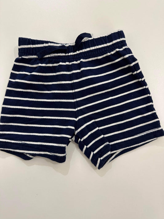 Short 6-9m - Boutique friperie le placard de Jeanne et cie