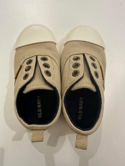 Souliers gr 6 - Boutique friperie le placard de Jeanne et cie